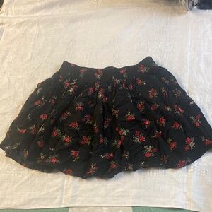 Black & Red Floral Brandy Melville Skirt. One Size.